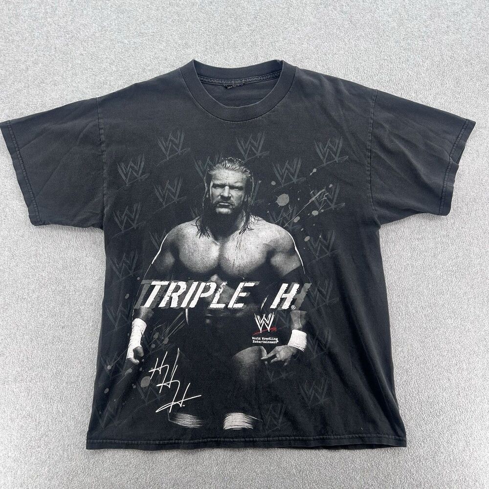 Vintage WWE 2007 Triple H Men's T-shirt Triple H Wrestle Mania